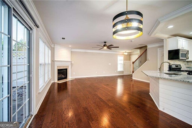 Building Photo - 265 Balaban Cir