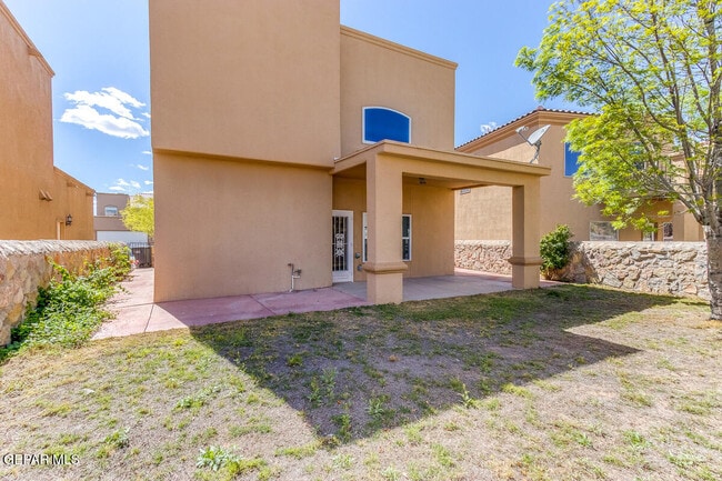 Building Photo - 3654 Almond Beach Dr