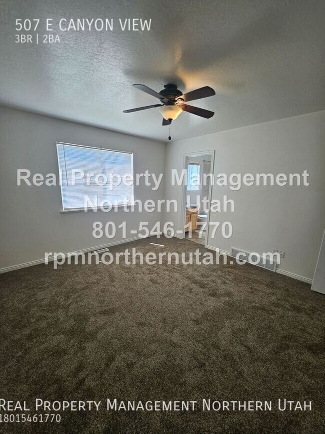 Building Photo - 507 Canyon View Dr