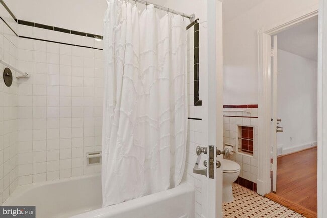 Building Photo - 3273 Worthington St NW