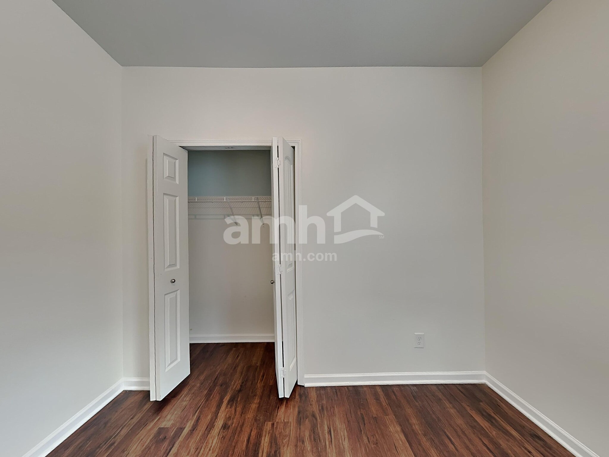 Building Photo - 4123 Oakstone Dr