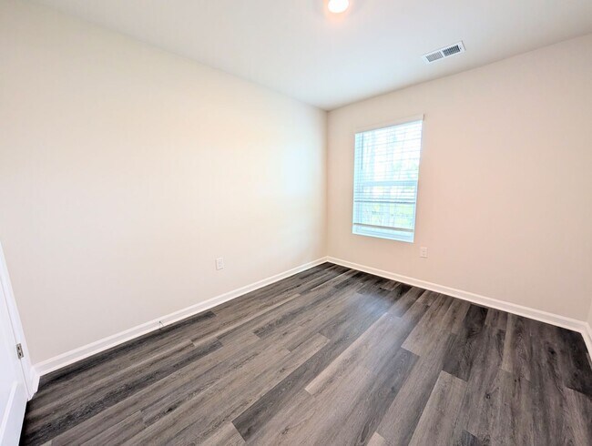 Building Photo - Brand-New 3BR Townhome in Conway – Long Term Rental, South Carolina