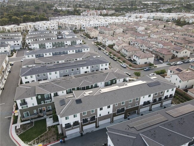 Building Photo - 1487 Skyline Ln