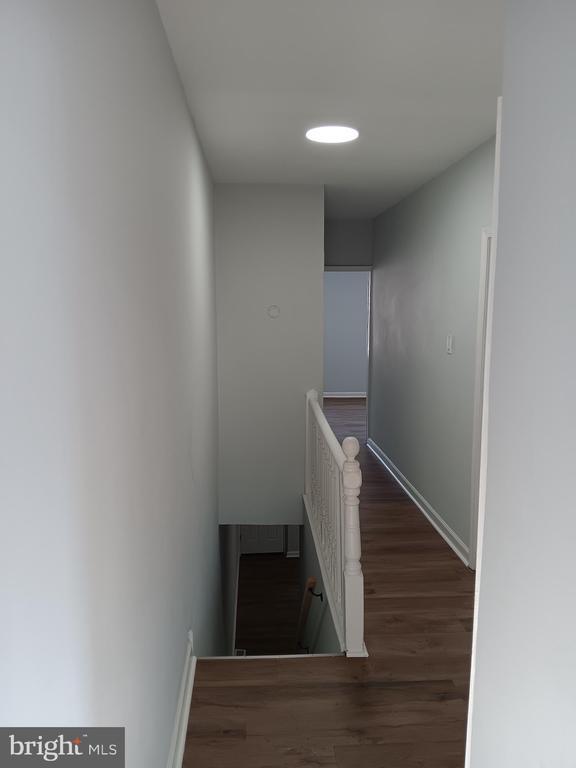 Building Photo - 1012 Potter St