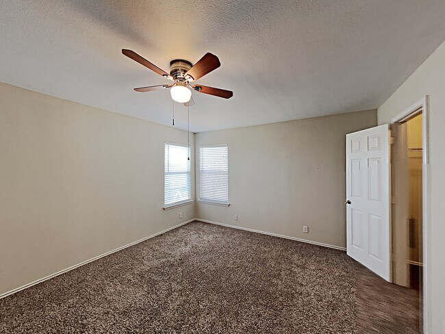 Building Photo - 2727 Point Sur