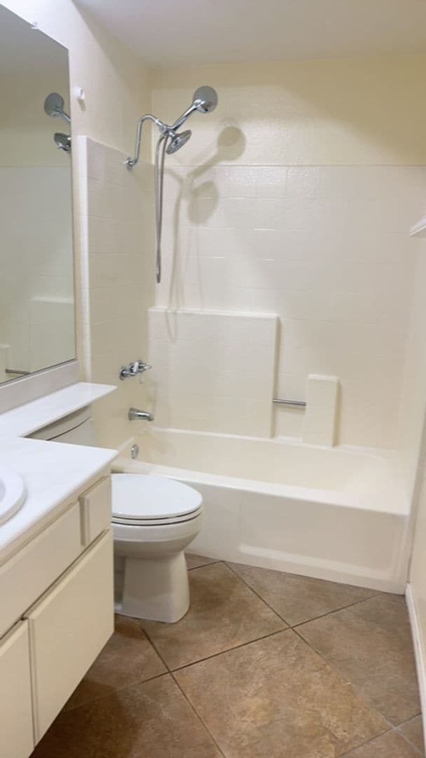 Building Photo - OCEAN VIEW Home in the gated Community of ...