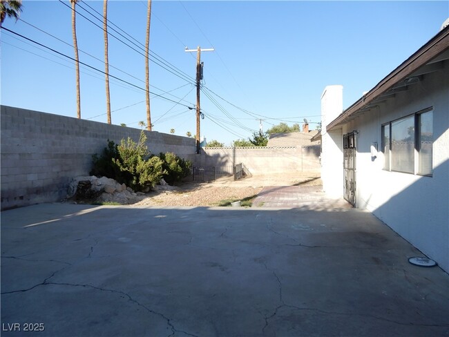Building Photo - 1554 Silver Mesa Way