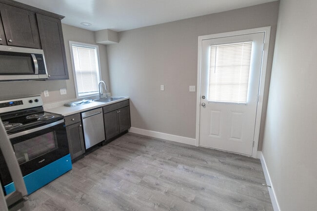 Building Photo - 3612 Greeley Dr