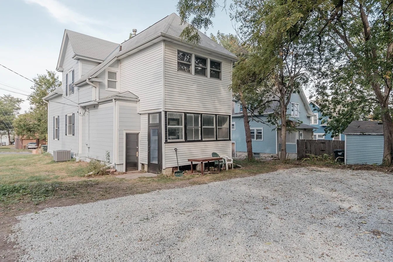 Building Photo - 2025 F St
