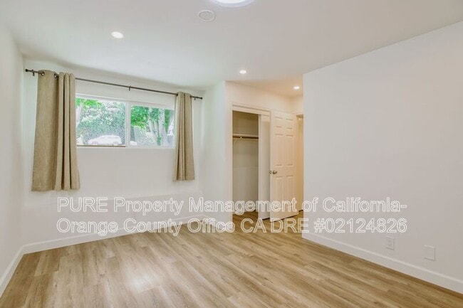 Building Photo - 3626 Calle Casino