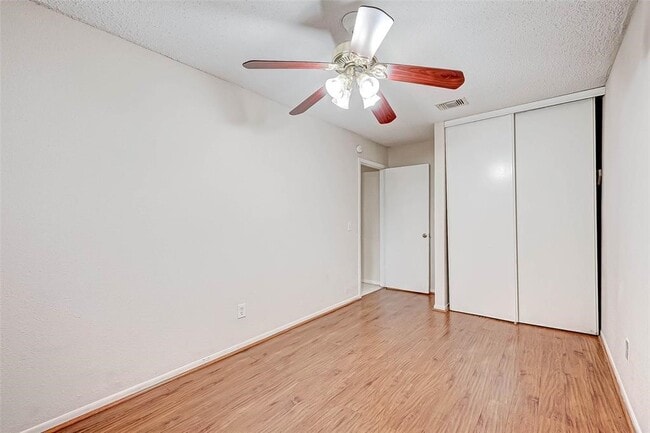Building Photo - 3507 Cabin Pl