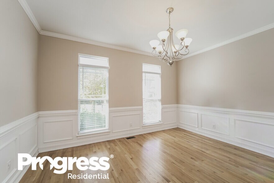 Building Photo - 8607 Castle Cliff Dr
