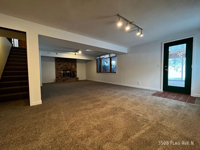 Building Photo - 4br 2.5ba 2cg ~ Security Deposit Alternati...