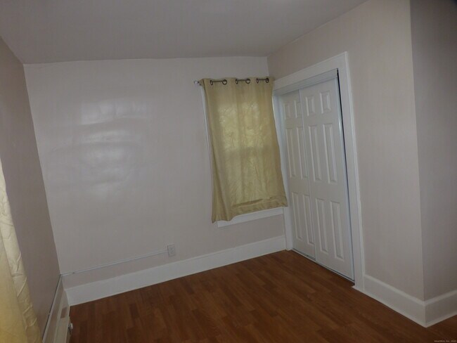 Building Photo - 520 Ocean Ave