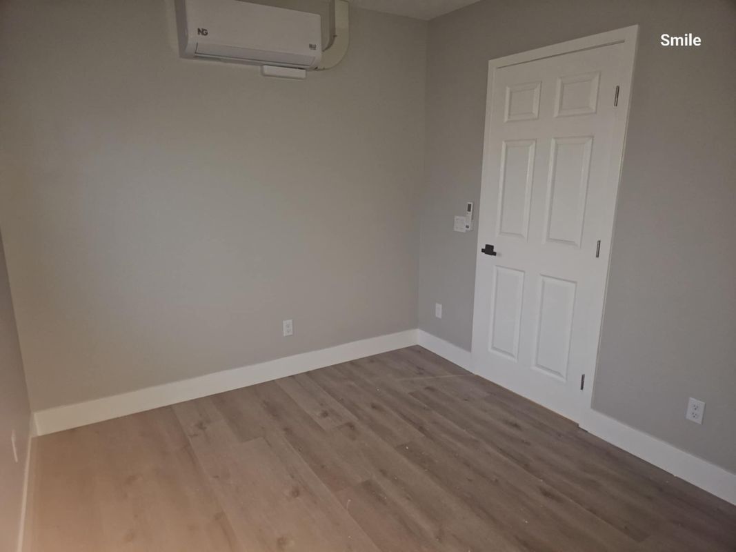 Building Photo - 1005 W Hollowell St