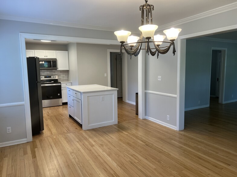 Kitchen Island and SS appliances - 6035 Oak St