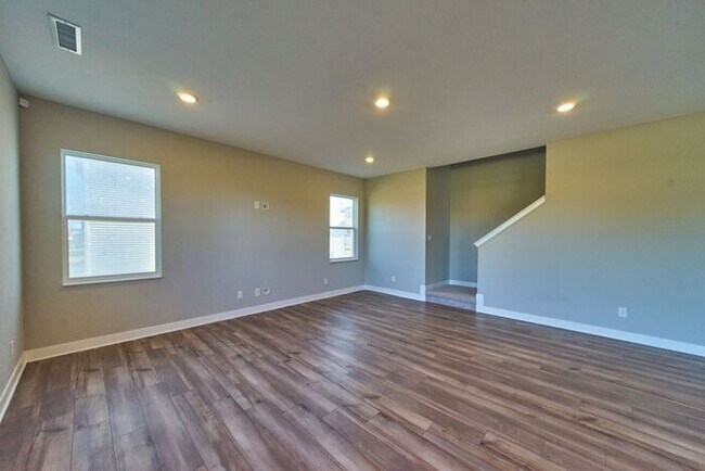 Building Photo - 5 Bedroom New Build in Camby!