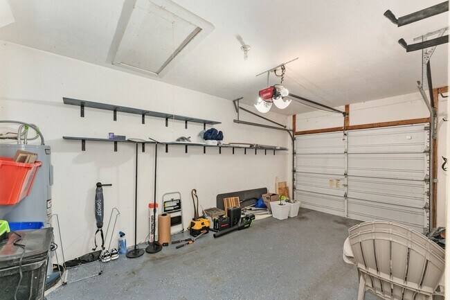 Building Photo - 831 NW 42nd Terrace