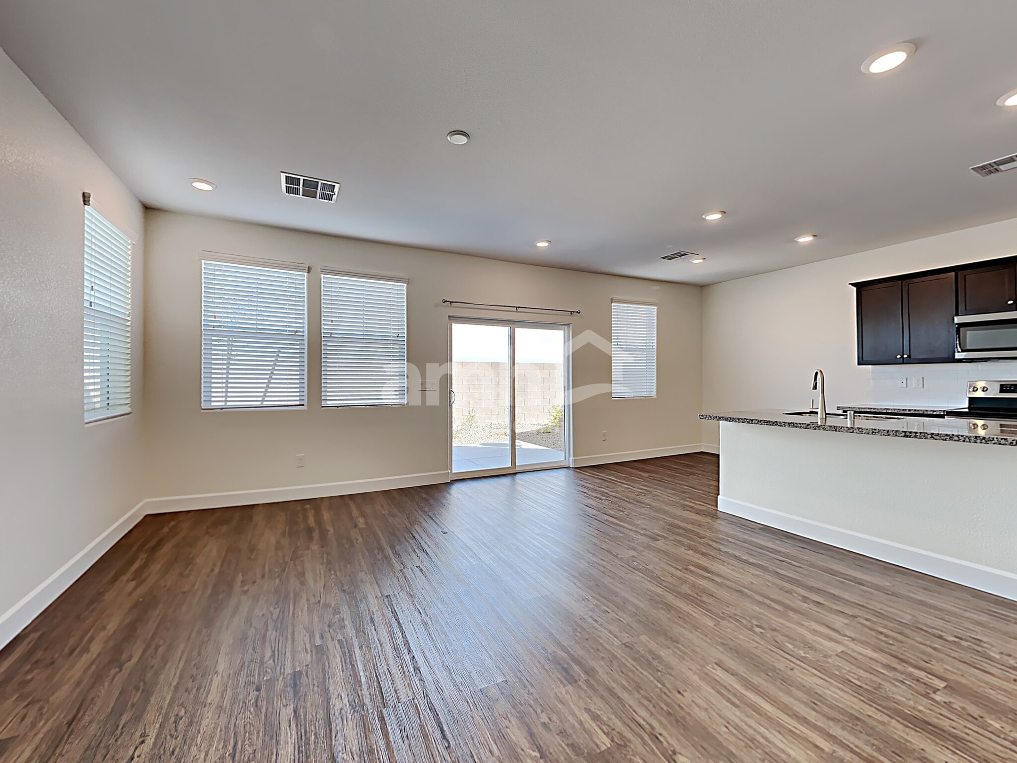 Building Photo - 8152 Inhibition Ct