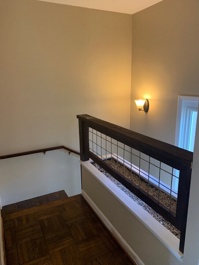 Building Photo - 217 Morehead St