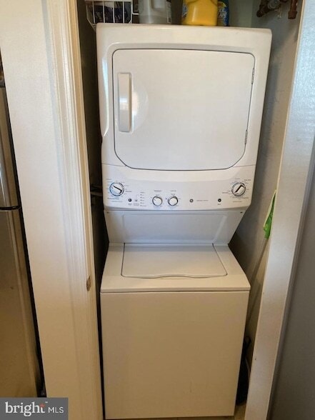 Building Photo - 3830 9th St N