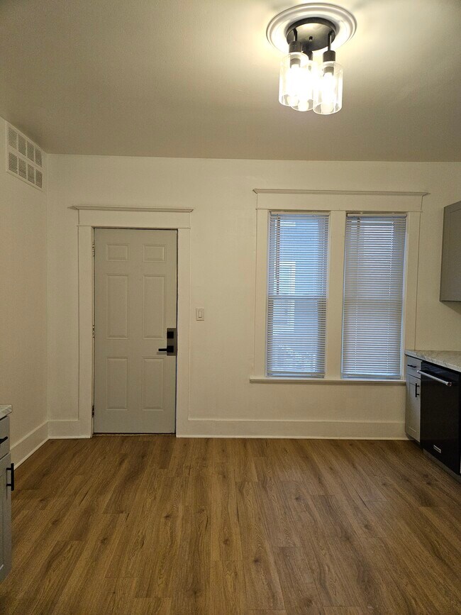 Side Entrance - 5706 22nd Ave