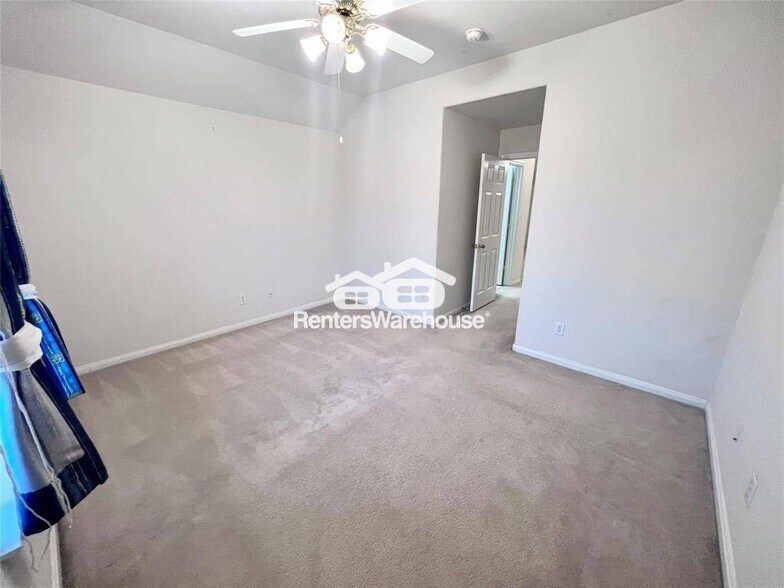Building Photo - 5707 Windy Knoll Ln