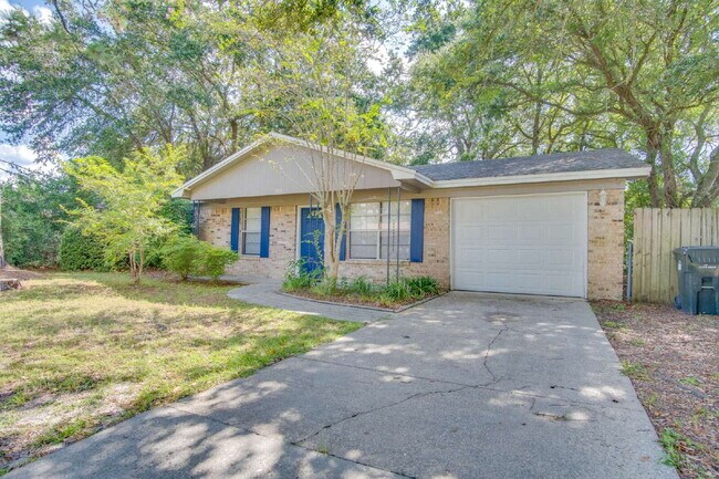 Building Photo - Updated Southwest Pensacola 3BR Home Near NAS Pensacola with Garage & Fenced Backyard
