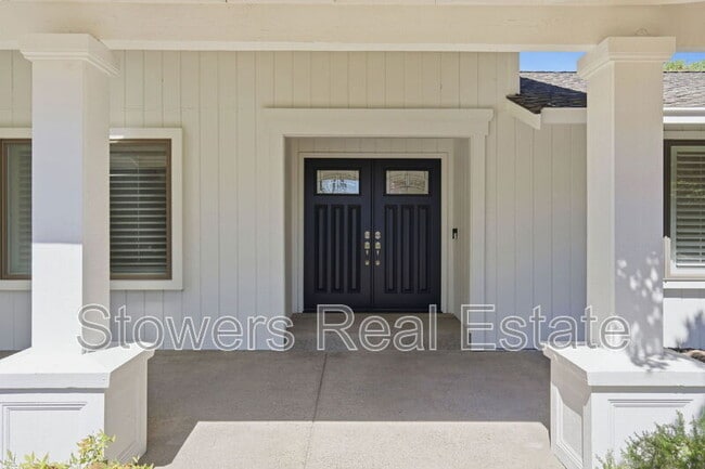 Building Photo - 155 Mountain Canyon Pl