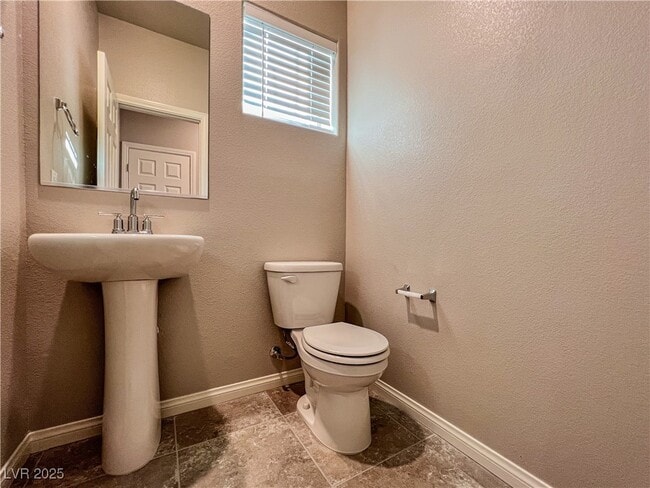 Building Photo - 388 Canyon Mist Ct