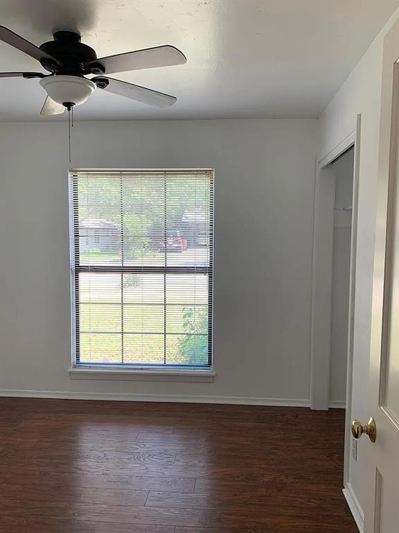 Building Photo - 5702 Fairlane Dr