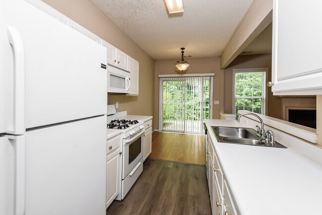 Building Photo - 1159 Dunedin Trail