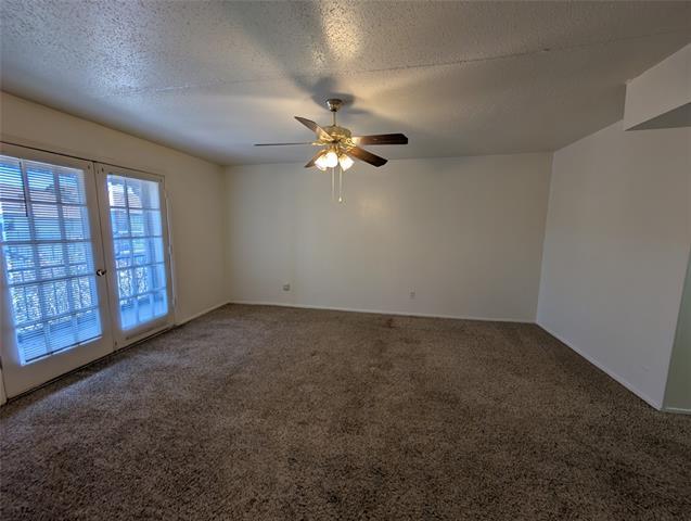 Building Photo - 8560 Park Ln