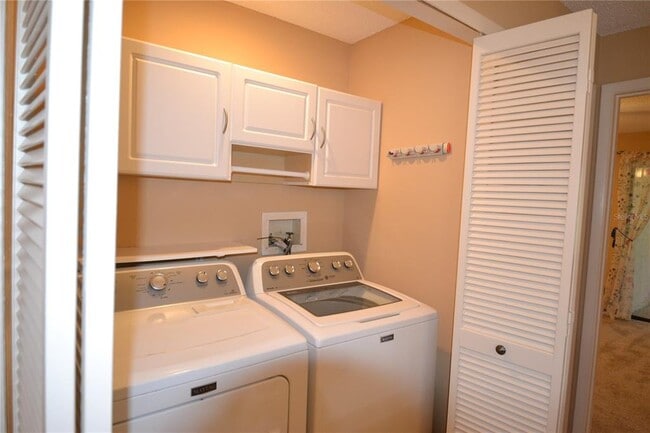 Building Photo - 130 Tads Trail