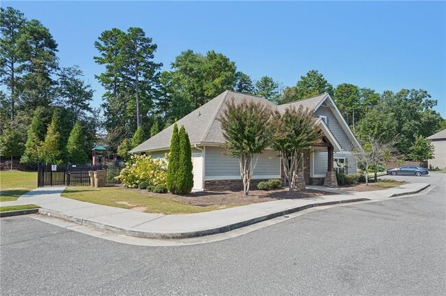 Building Photo - 2424 Pinnae Pl