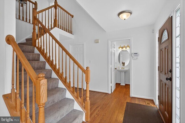 Building Photo - 10545 Winged Elm Cir