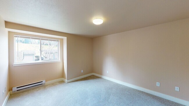Building Photo - Gold Pointe condo!  2 Bed, 2 Bath Condo w/2 parking spaces, MOVE IN SPECIAL - Available NOW!