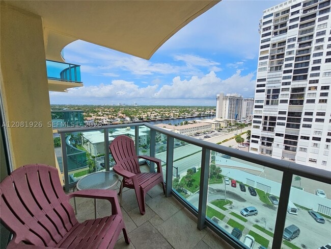 Building Photo - 2501 S Ocean Dr