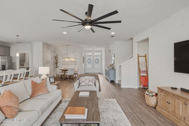Building Photo - 85457 Amaryllis Ct