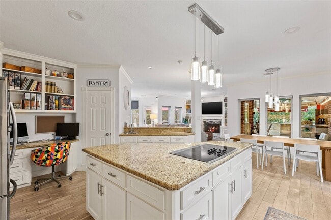 Building Photo - 3114 W Autumn Run Cir