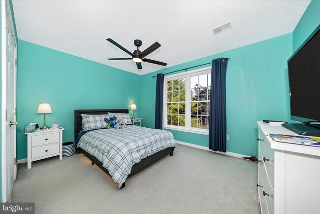 Building Photo - 1504 Larel Ct