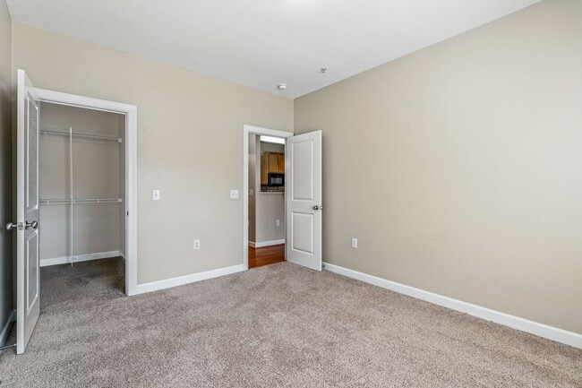 Building Photo - 2 bedroom at Brookside Condos