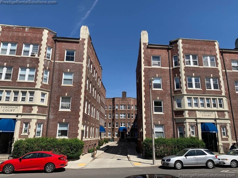 Building Photo - 218 South St