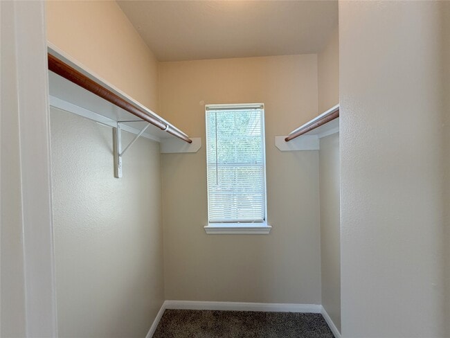 Building Photo - 12543 S Ashford Villa Ln