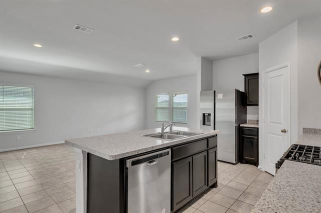 Building Photo - 16617 Porterfield Ln