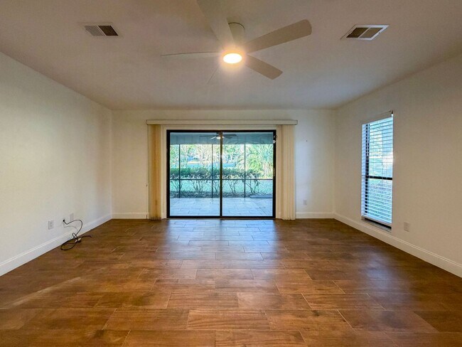 Building Photo - Pet Friendly 3BR/2BA House in Desirable Turkey Creek