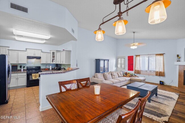 Building Photo - 14057 Tower Point Way