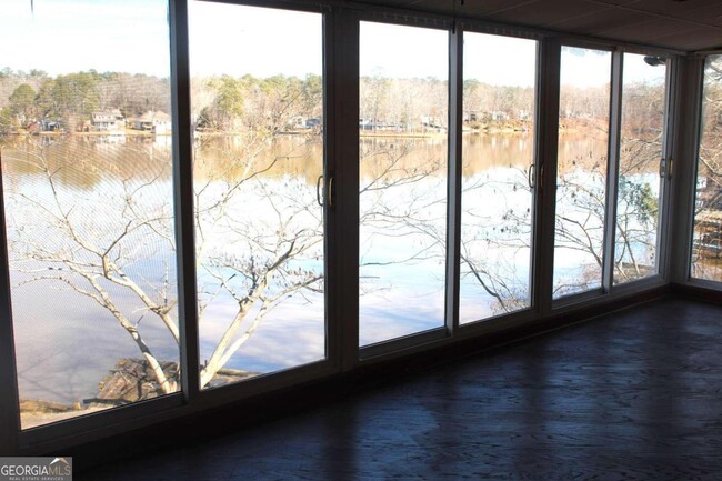 Building Photo - 276 Greentree Pkwy