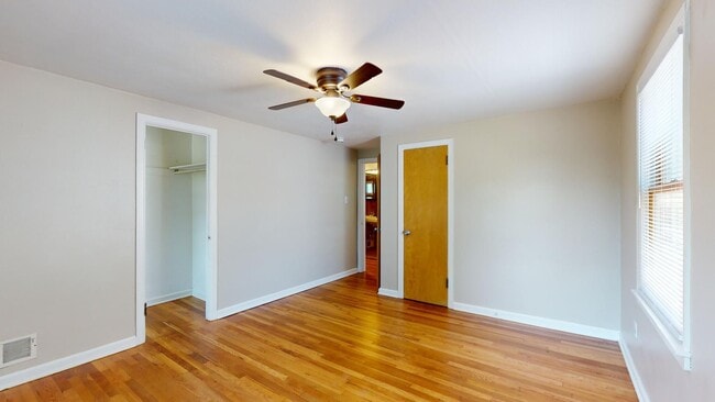 Building Photo - ISU Campus Area - Available August 1st