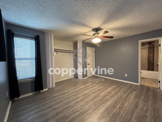 Building Photo - 12168 N Melody Dr
